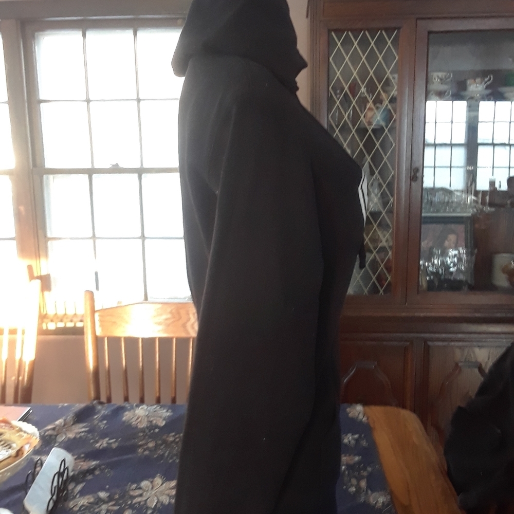 Size small West life sweater hoodie - Picture 8 of 12